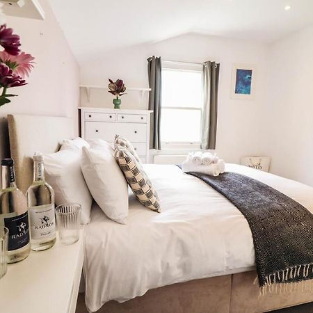 Modern & Spacious 1 Bedroom Clapham Junction Flat London Exterior photo